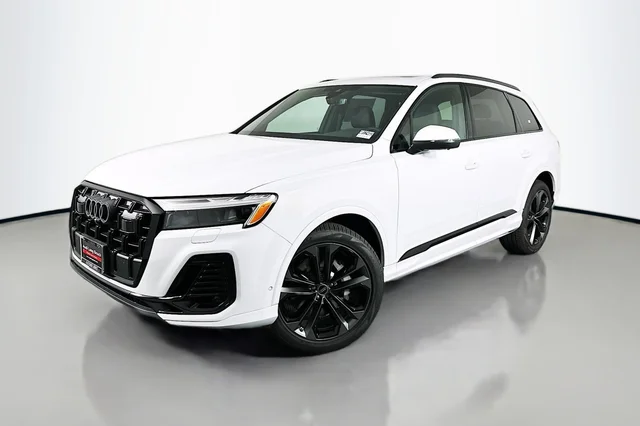 2025 Audi Q7 Premium Plus