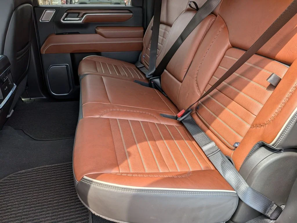 Used 2025 Black GMC Denali Ultimate image 30