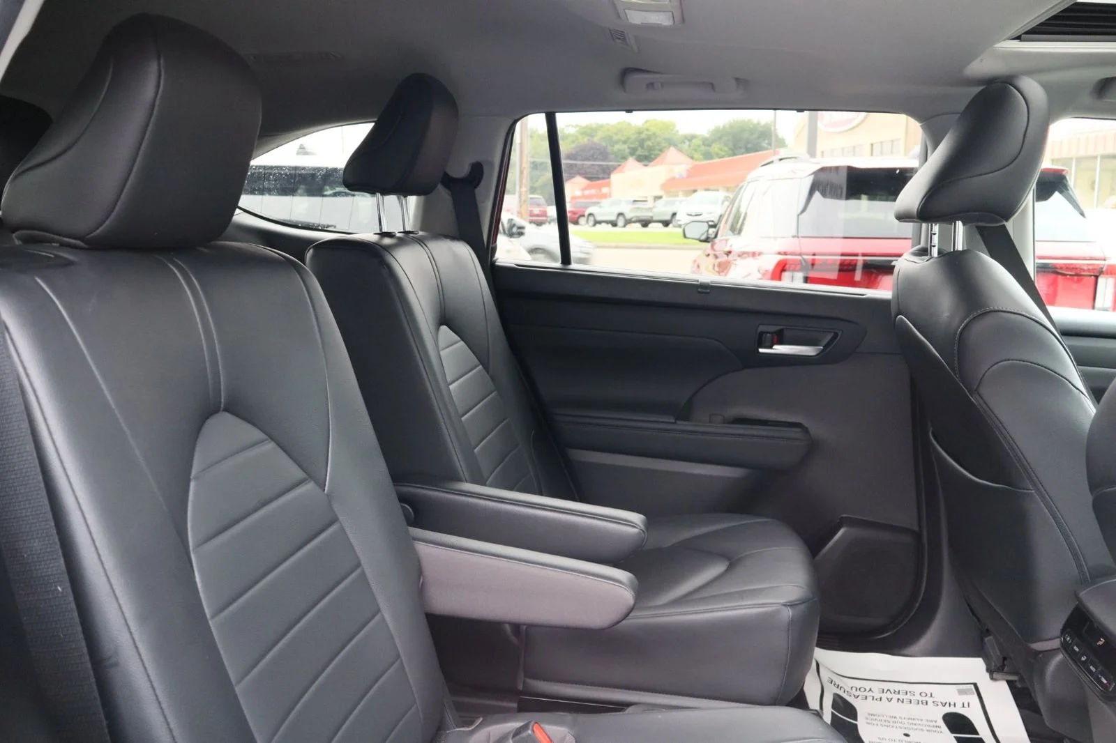 Used 2023 Midnight Black Metallic Toyota XLE image 39
