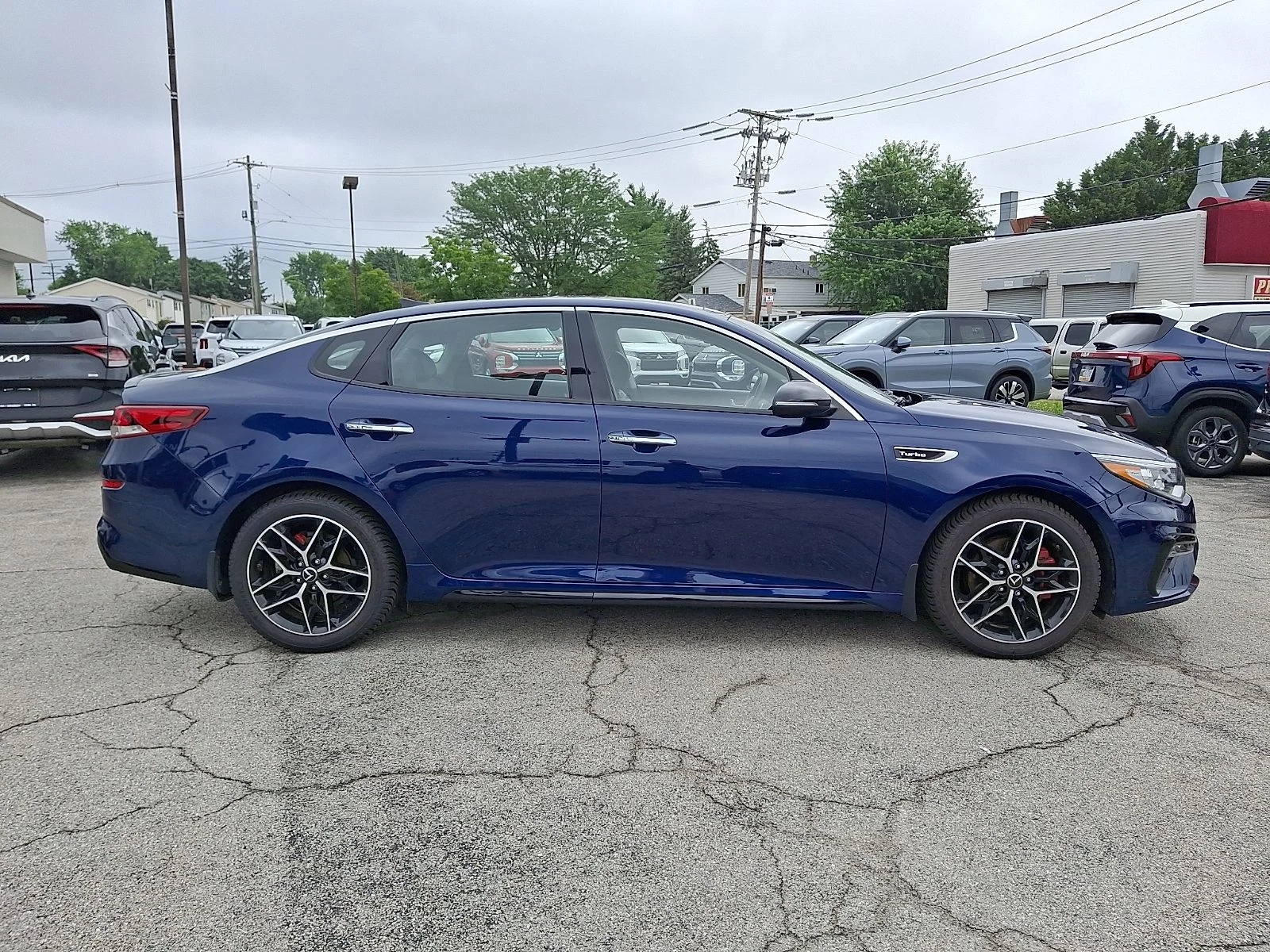 Used 2019 Blue Kia SX image 8