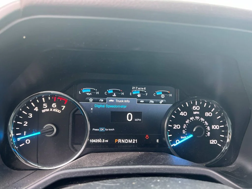 Used 2015 White Ford Platinum image 7