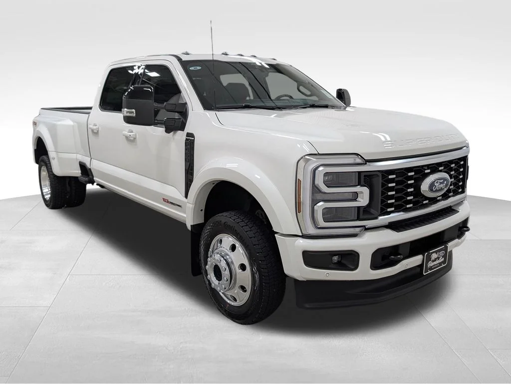 New 2026 Star White Metallic Tri-Coat Ford F-450® Platinum® image 23