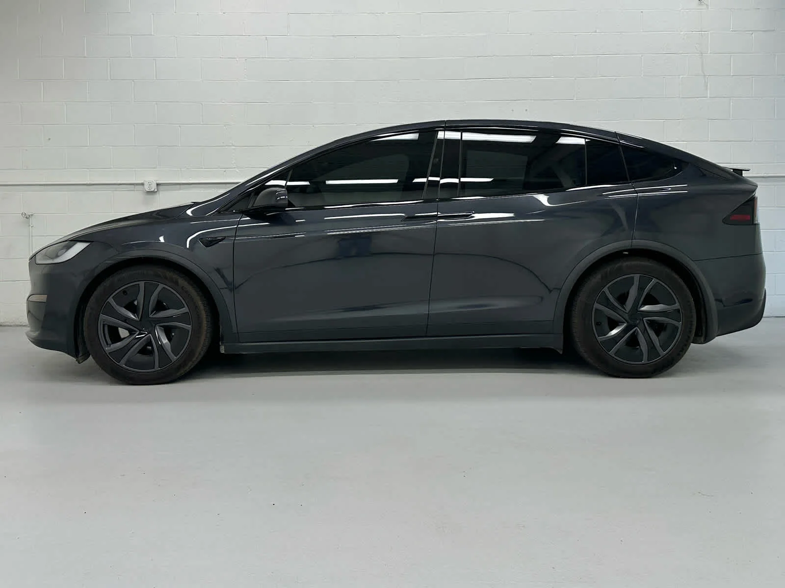 Used 2026 Stealth Grey Tesla  image 3