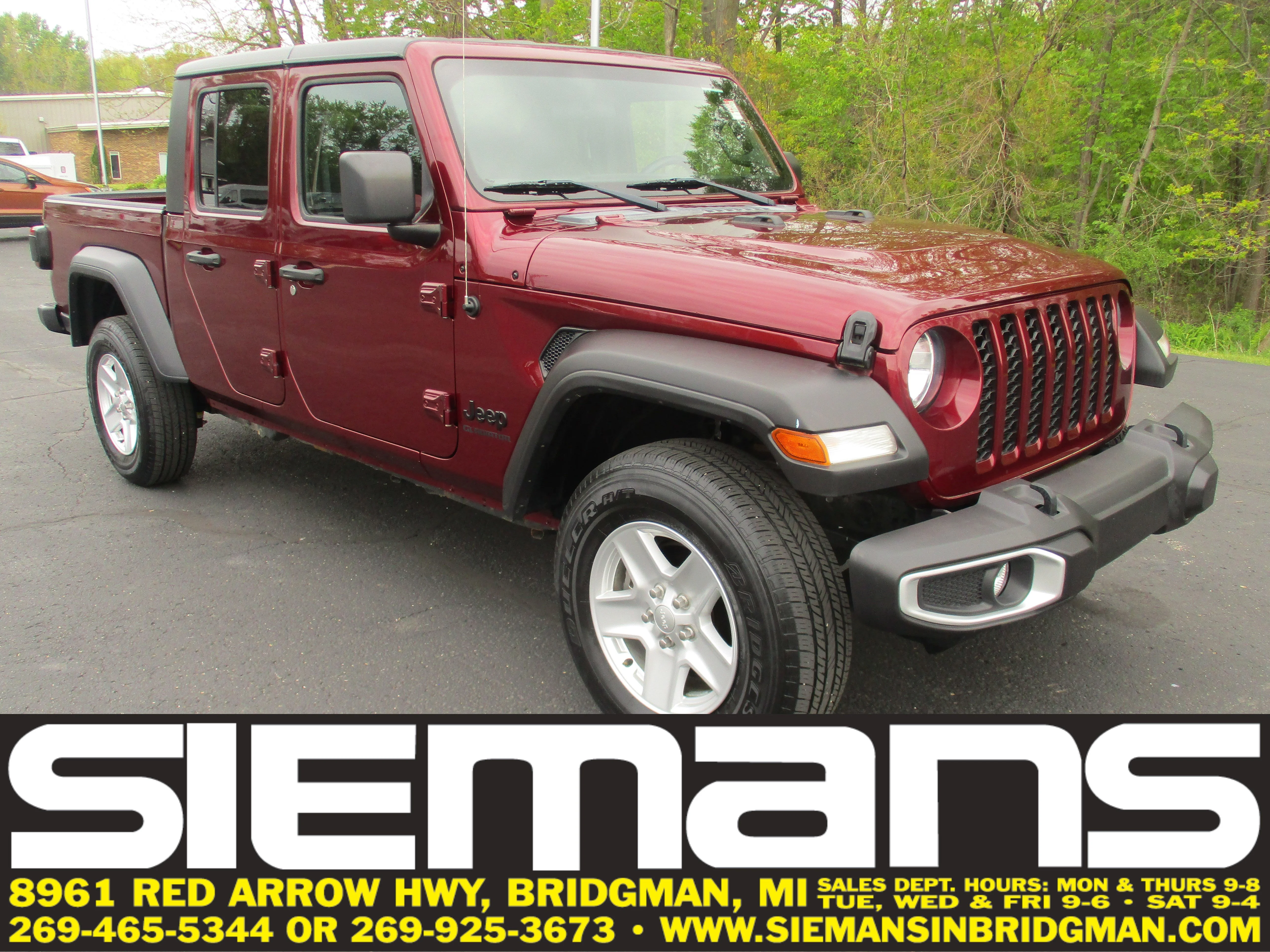 2021 Jeep Gladiator Sport S's photo