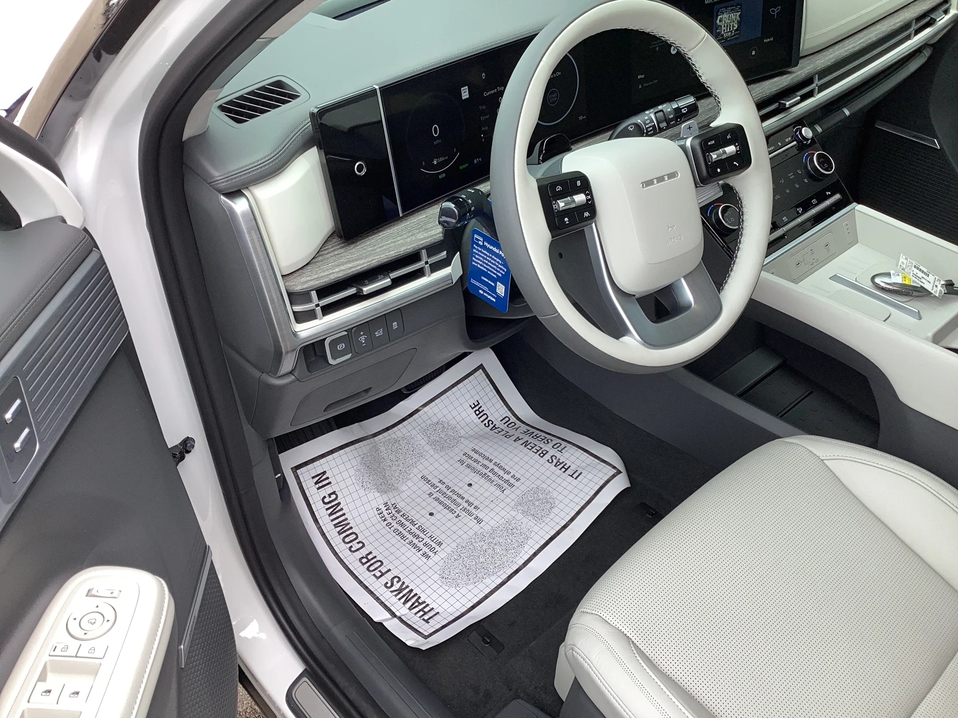 New 2026 Serenity White Pearl Hyundai Calligraphy image 3