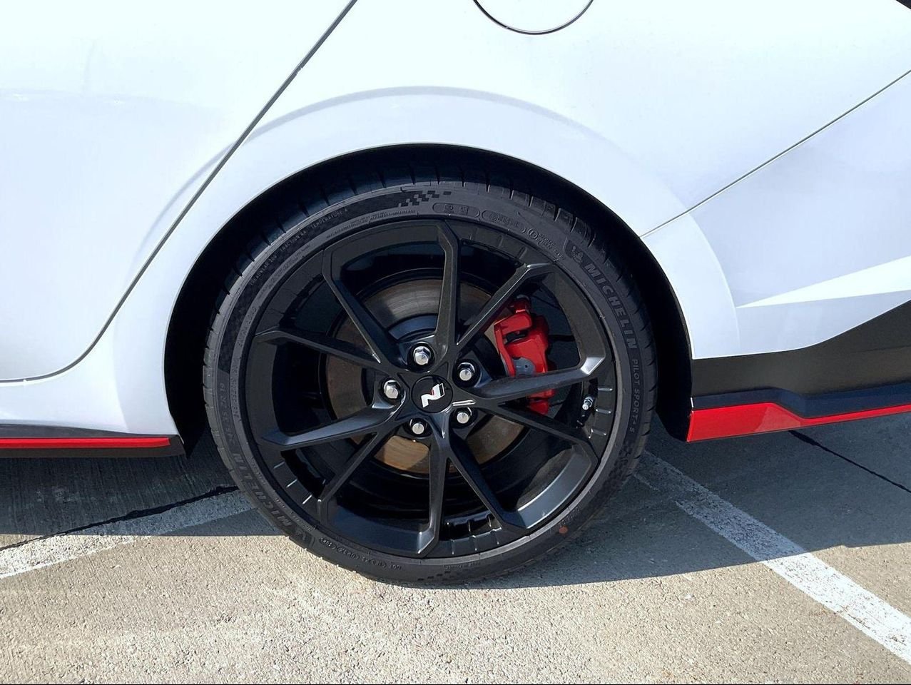 New 2026 White Hyundai Base image 22
