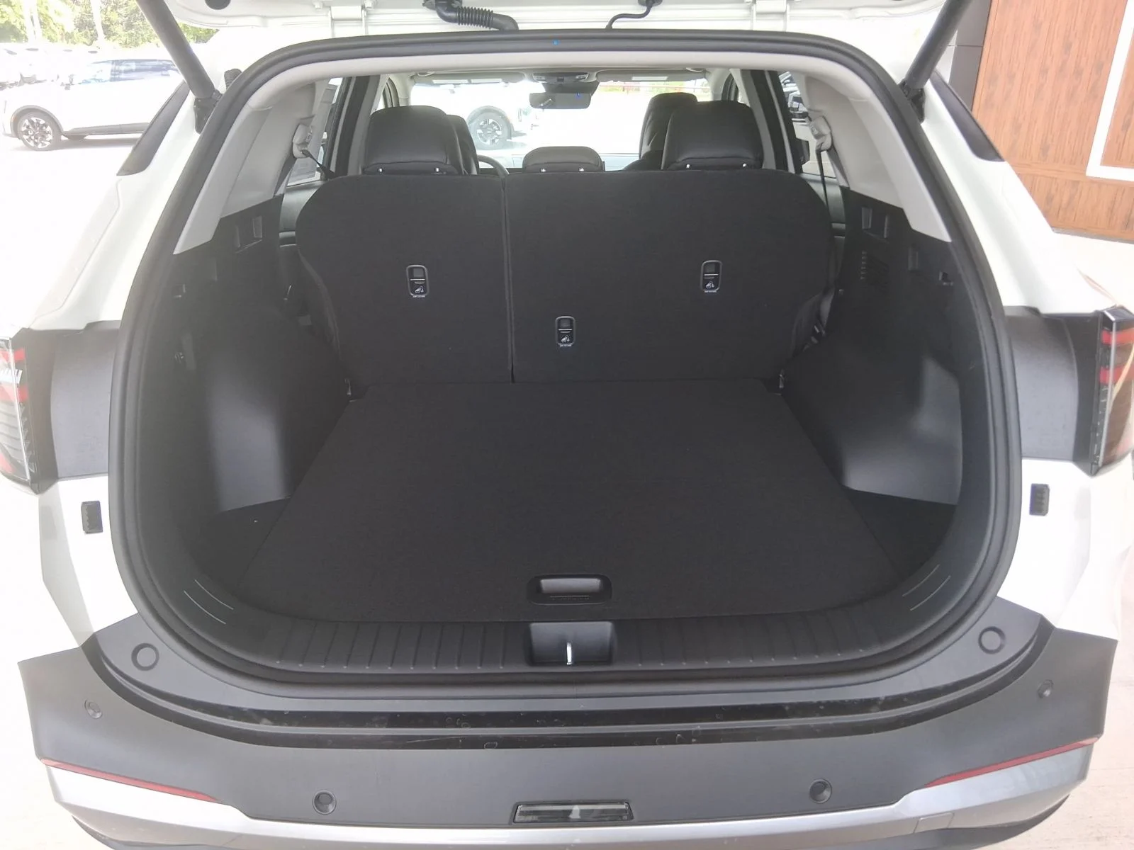 New 2026 White Kia EX image 7