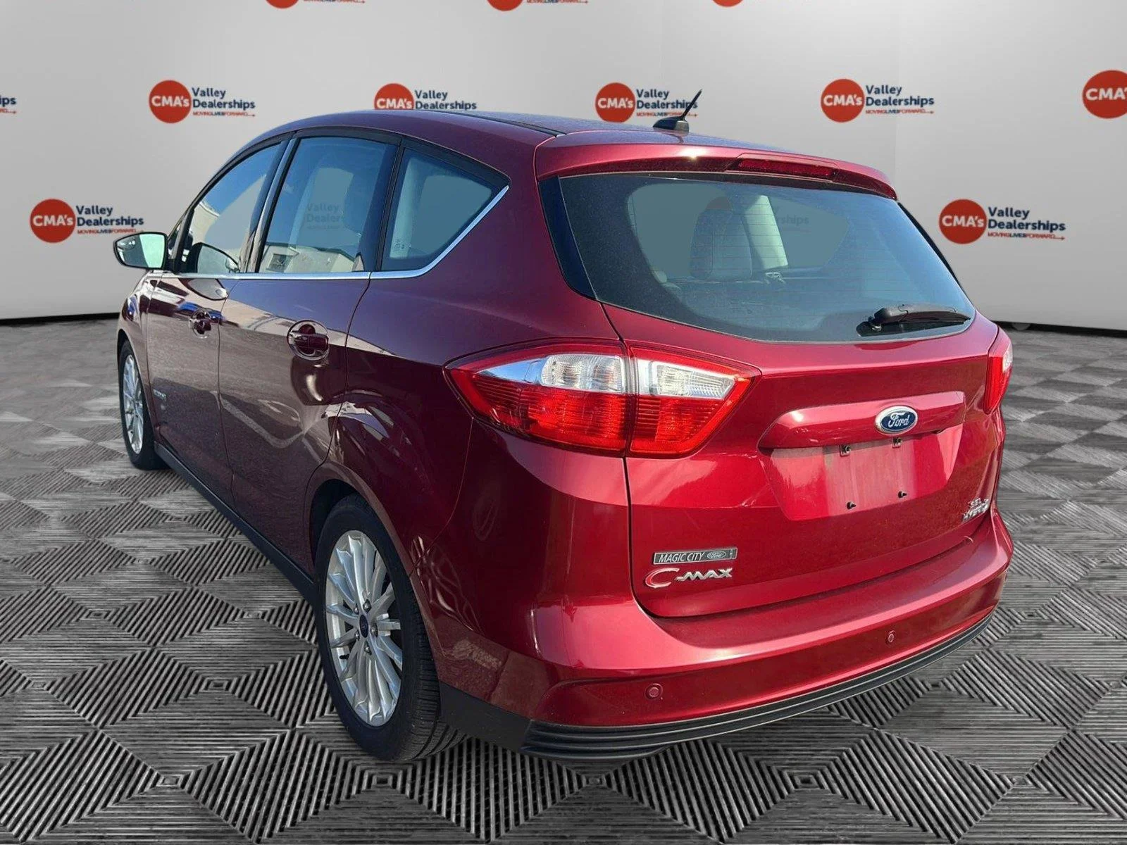 Used 2015 Ruby Red Metallic Tinted Clearcoat Ford SEL image 2