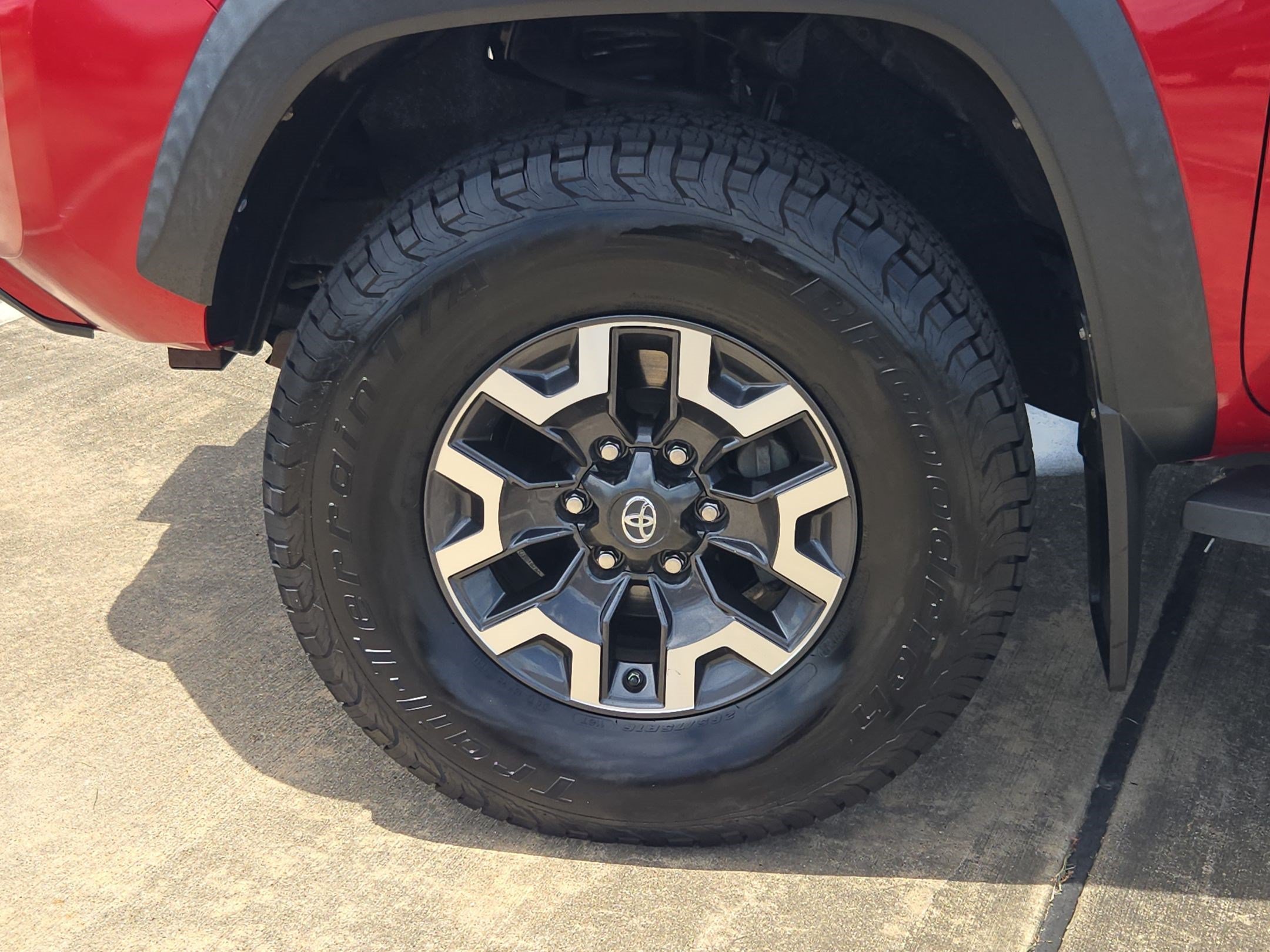 Used 2019 Barcelona Red Metallic Toyota TRD Off-Road image 10