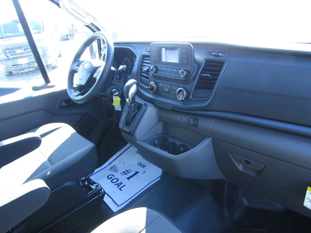 2025 Ford Transit Van Base - Photo 29
