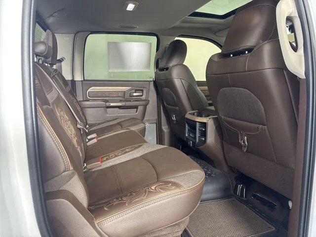 Used 2025 White Ram Limited image 5