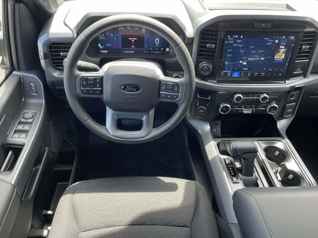 New 2026 Antimatter Blue Metallic Ford XLT image 3