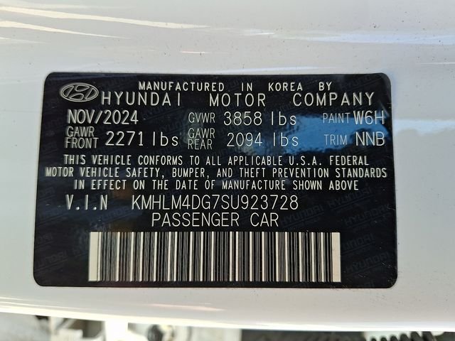 Certified Used 2025 White Hyundai SEL Sport image 27