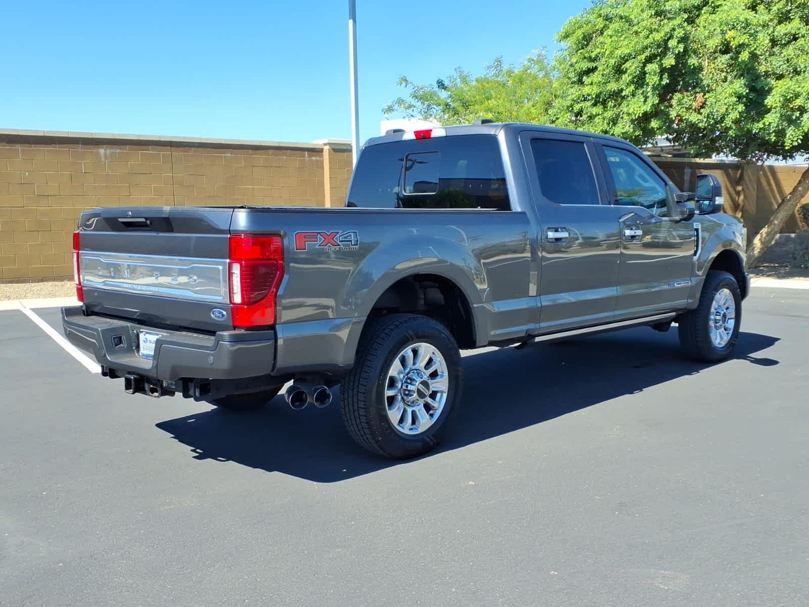Used 2020 Magnetic Ford Limited image 4
