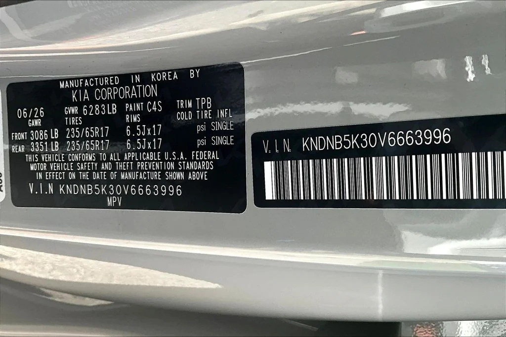 New 2027 Ceramic Silver Kia LX image 8