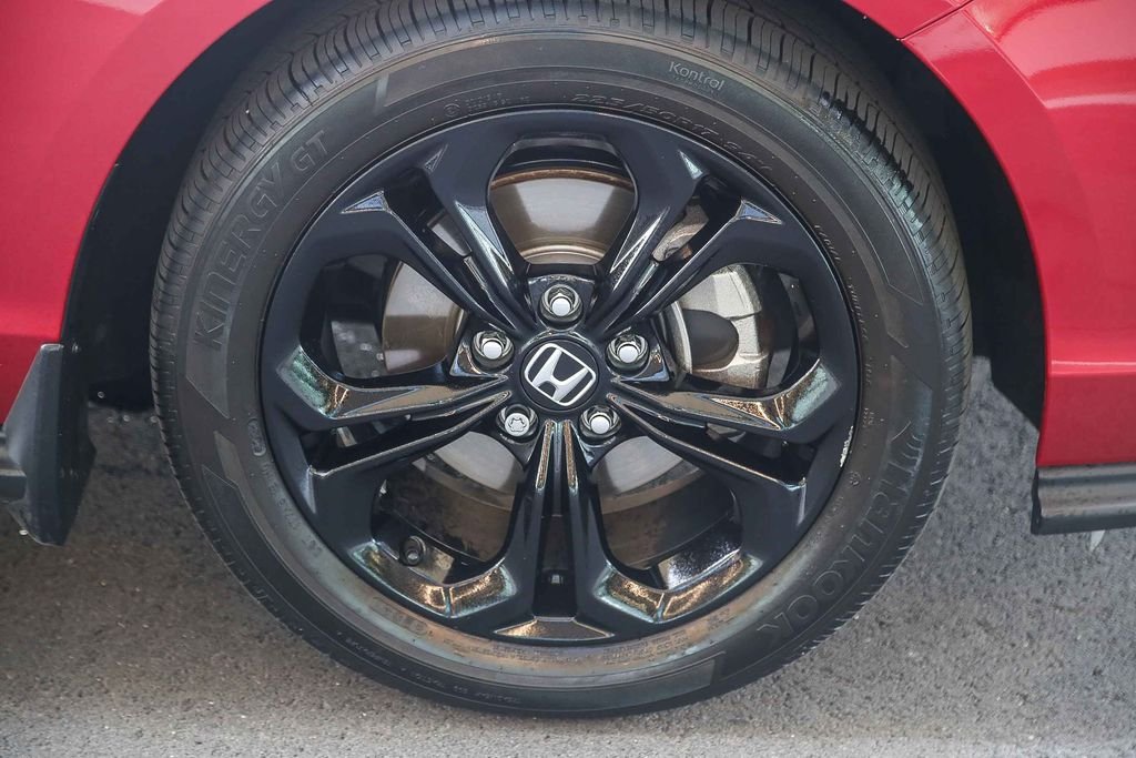2025 Honda Accord SE - Photo 10