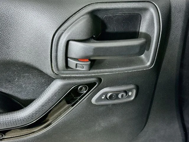 Used 2017 Gray Jeep Unlimited Sahara image 17