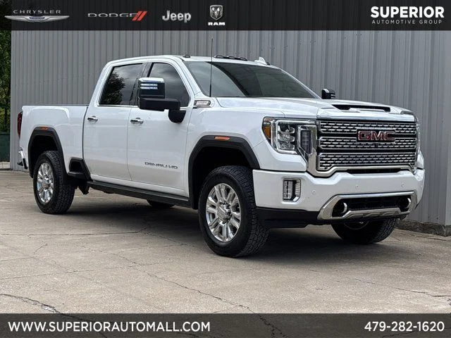 2022 GMC Sierra 4WD Crew Cab Standard Box Denali's photo