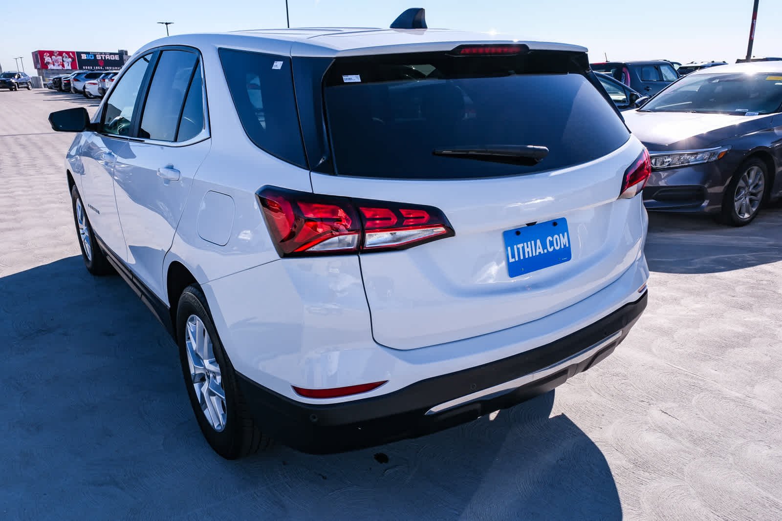 2024 Chevrolet Equinox LT - Photo 8