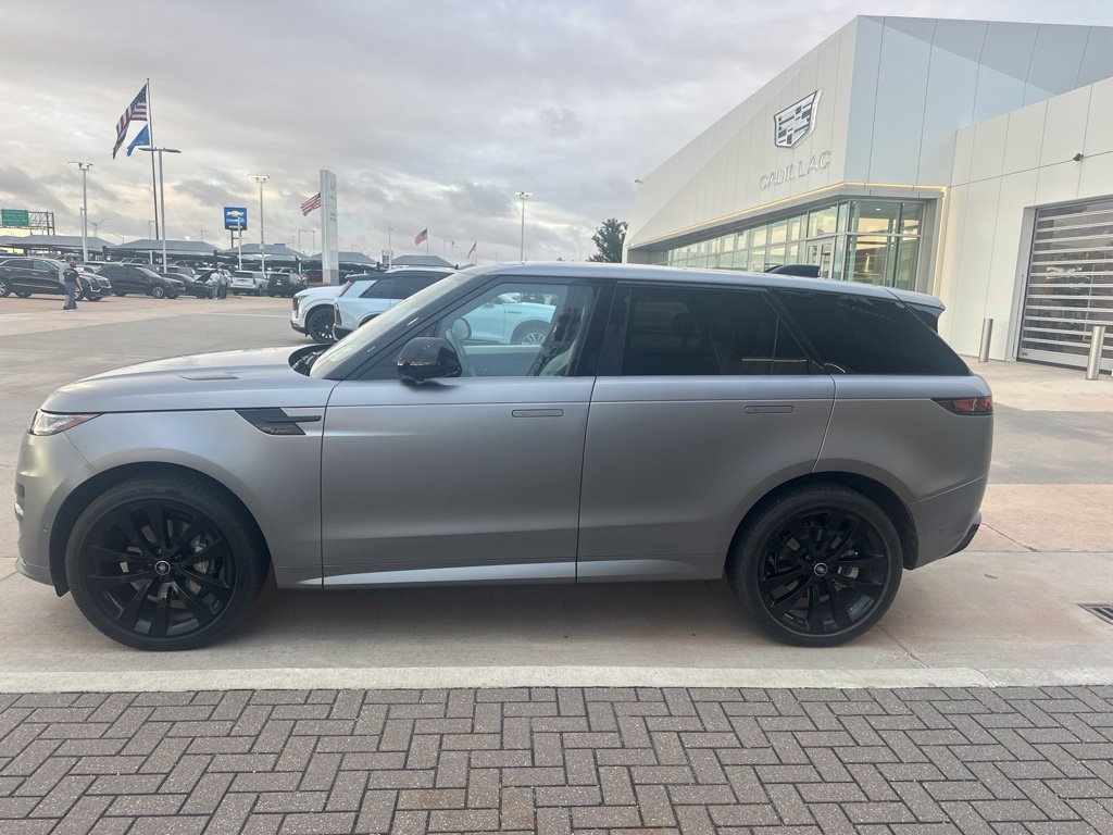 Used 2025 Eiger Grey Metallic Land Rover Dynamic SE image 2