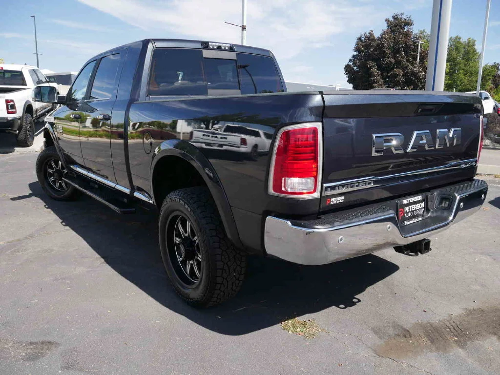 Used 2018 Gray Ram Laramie Longhorn image 25