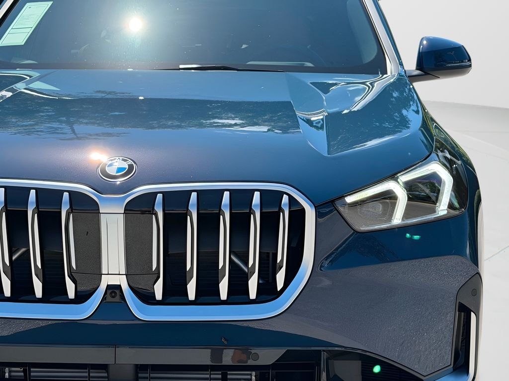 New 2026 Night Dusk Blue Metallic BMW xDrive28i image 9