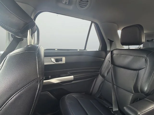 Used 2021 Gray Ford Limited image 27