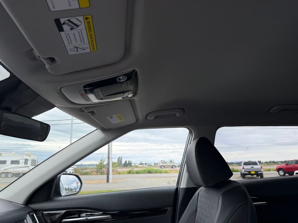 New 2026 Gravity Gray Kia S image 16