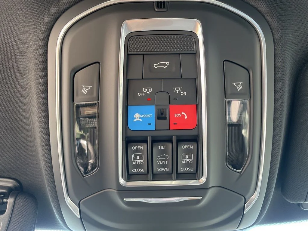 New 2026  Jeep Overland image 24