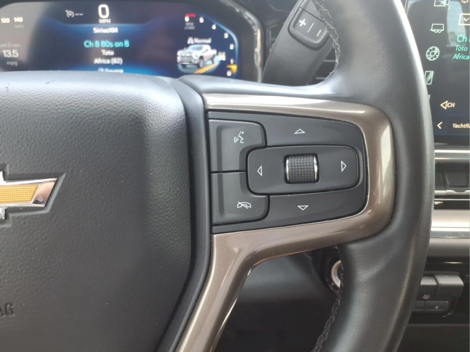 Used 2024 Black Chevrolet High Country image 22
