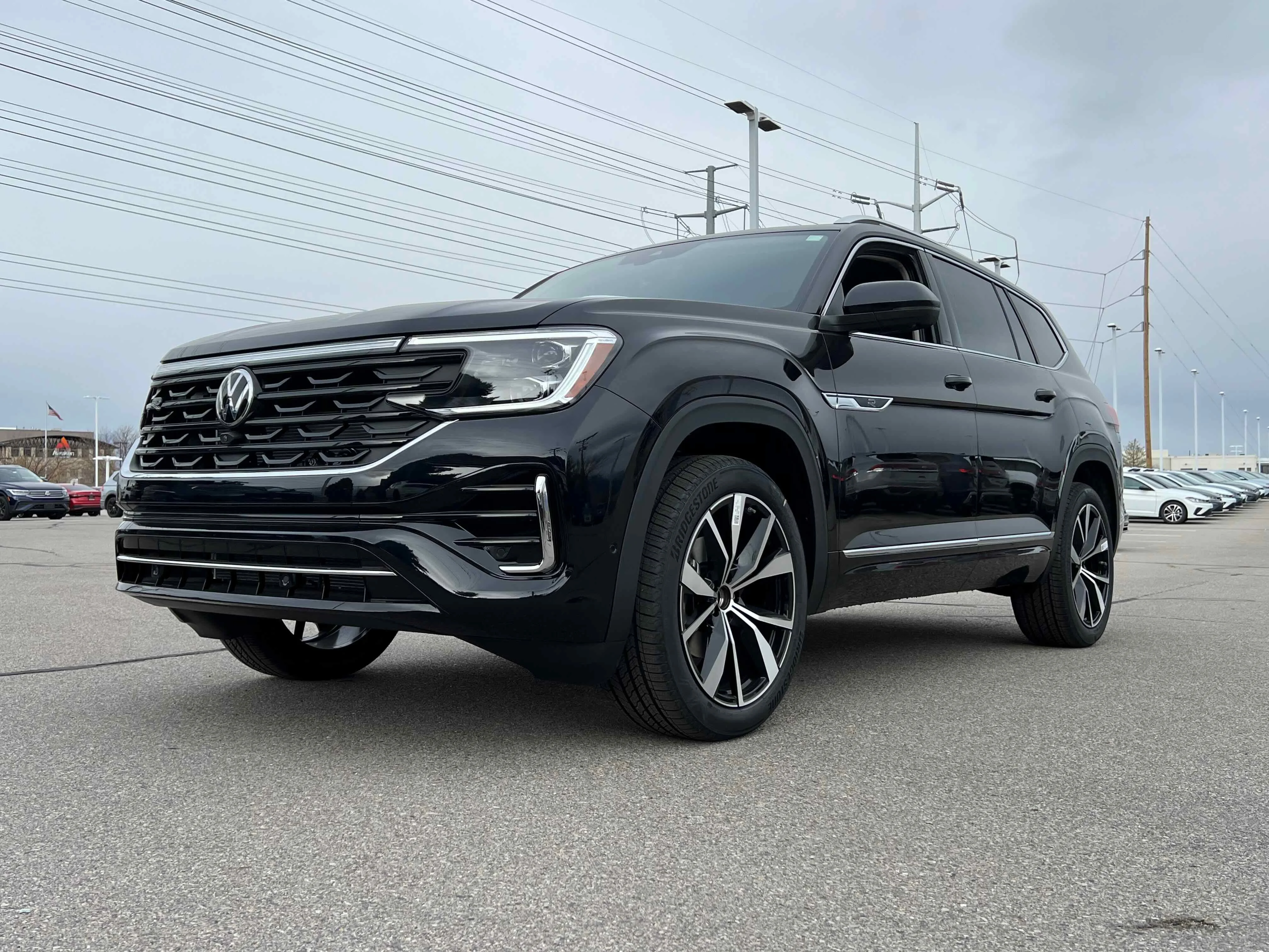 New 2026 Deep Black Volkswagen 2.0T SEL Premium R-Line image 5