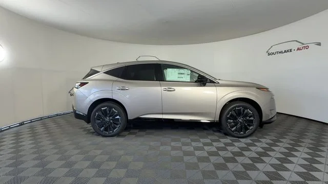 New 2026 Champagne Silver Metallic Nissan Platinum image 9