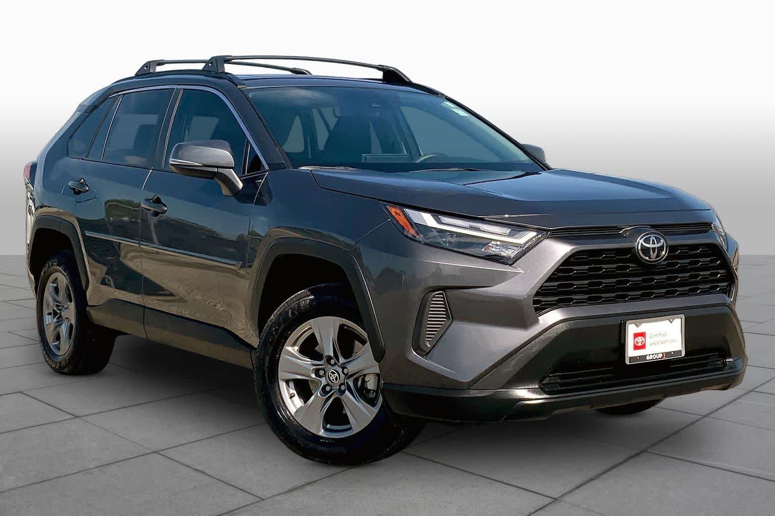 Certified Used 2025 Magnetic Gray Metallic Toyota XLE image 3