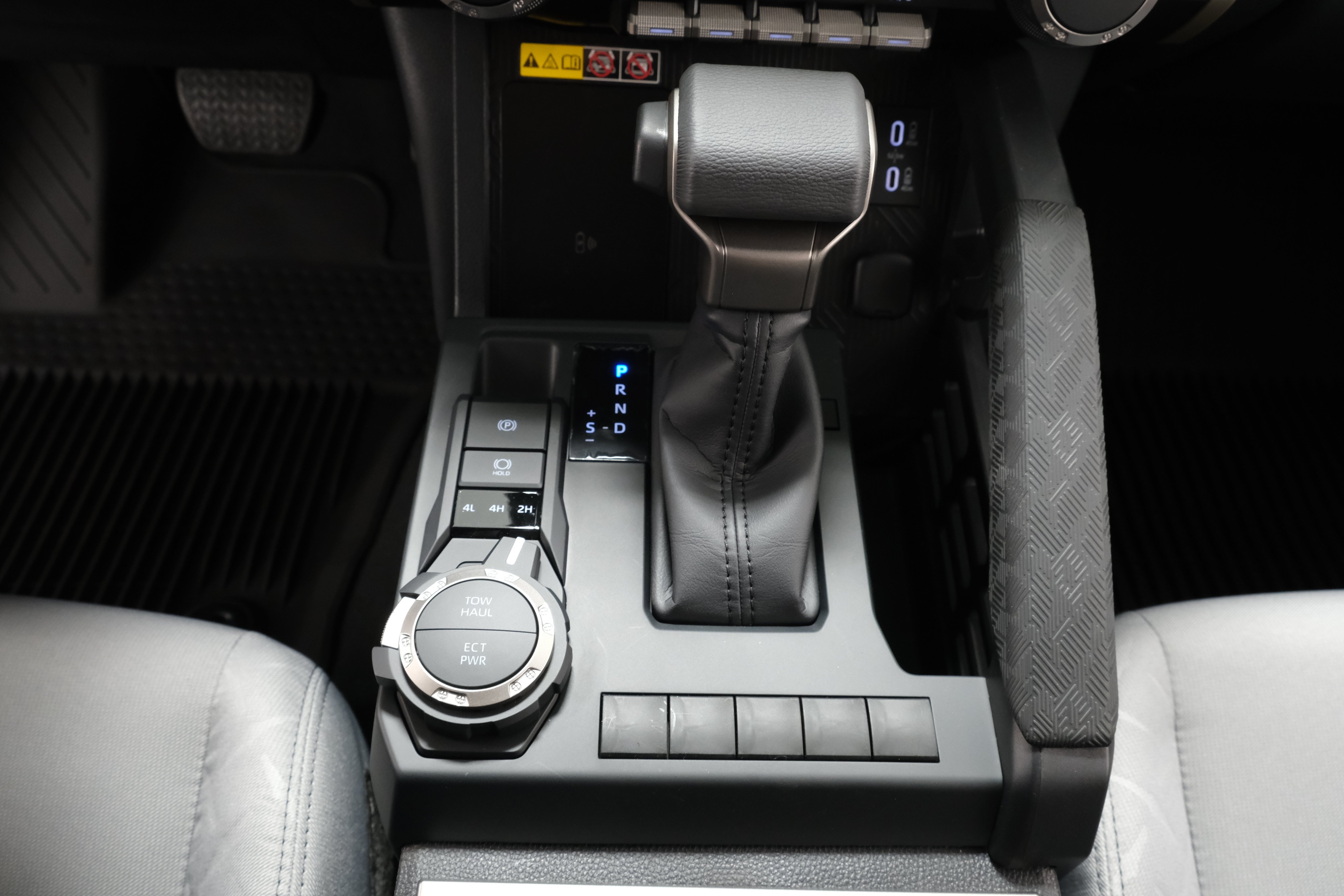 New 2026 Celestial Silver Metallic Toyota  SR5 image 25