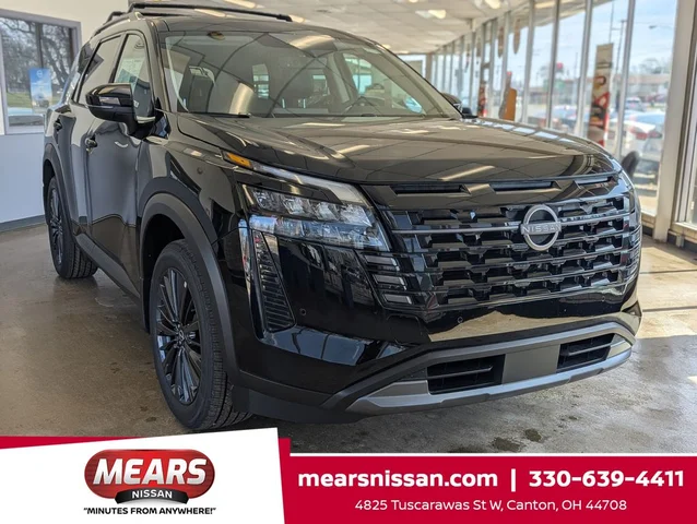 2026 Nissan Pathfinder SL