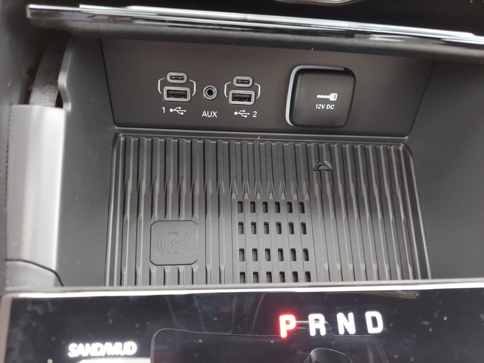 New 2026 Diamond Black Crystal Pearlcoat Jeep Limited image 21