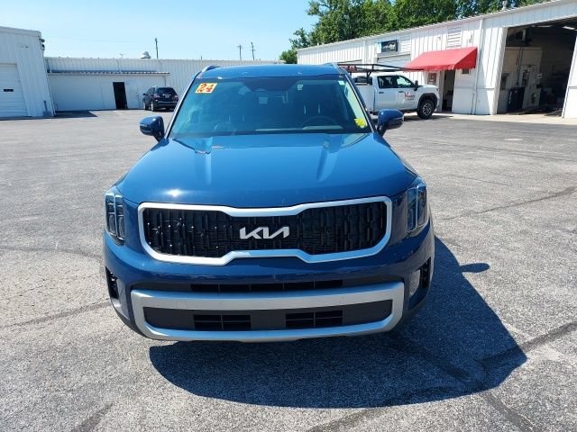 Used 2024  Kia EX image 11