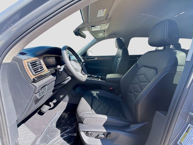 2026 Volkswagen Atlas SE w/Tech - Photo 16
