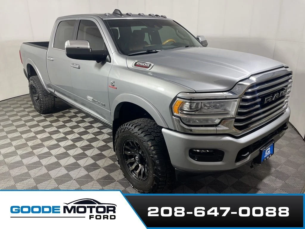 2022 RAM 2500 Laramie Longhorn 4X4 Crew Cab SWB's photo