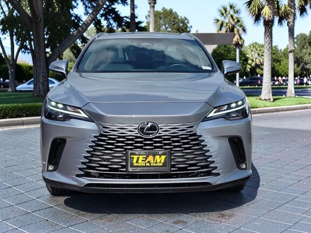 Used 2023 Silver Lexus 350h Premium image 3