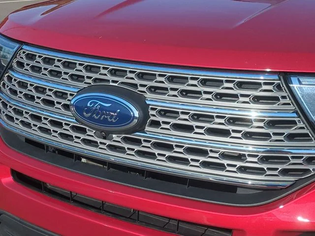 Used 2023 Red Ford Limited image 36
