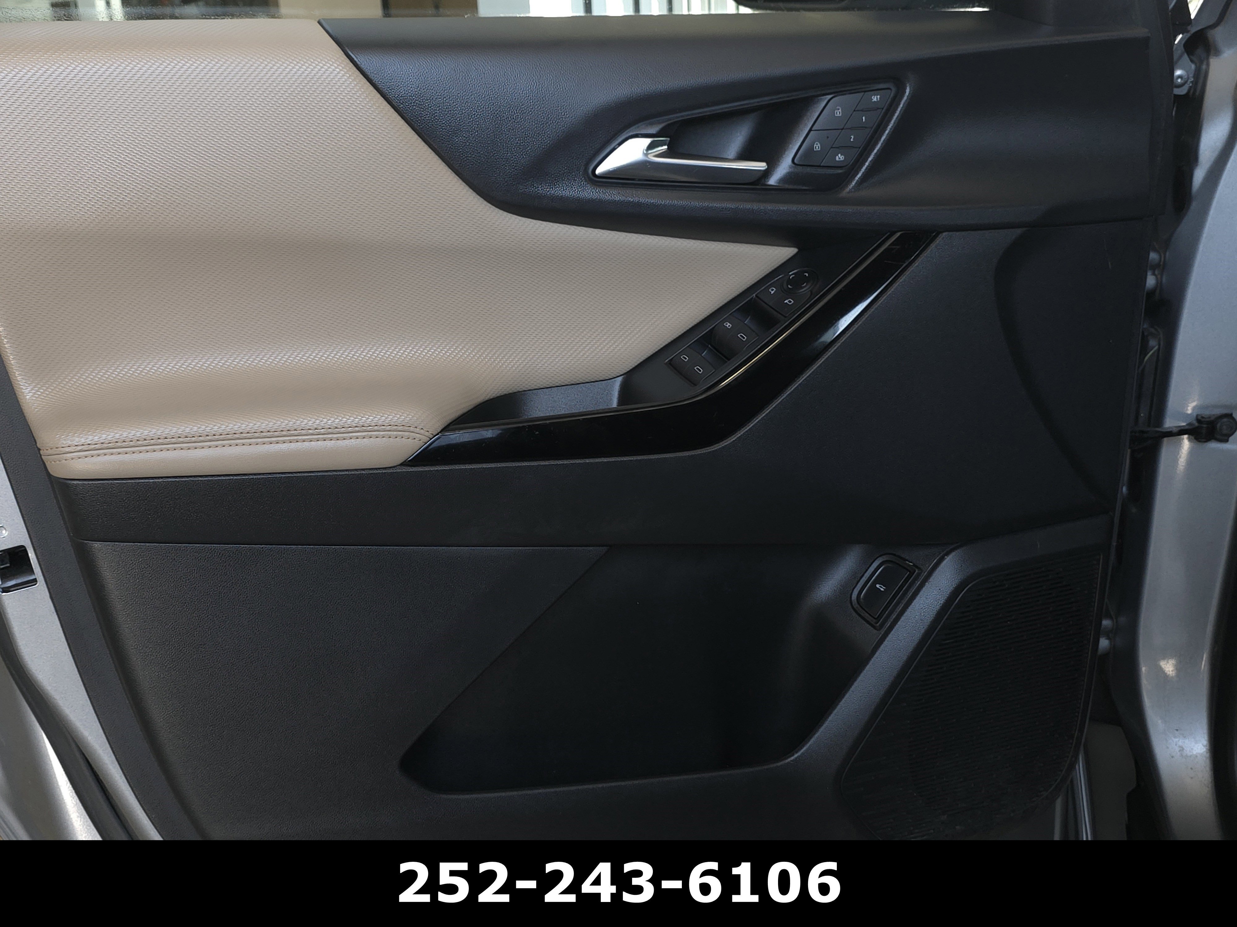 Used 2025 Sterling Gray Metallic Chevrolet FWD ACTIV image 28