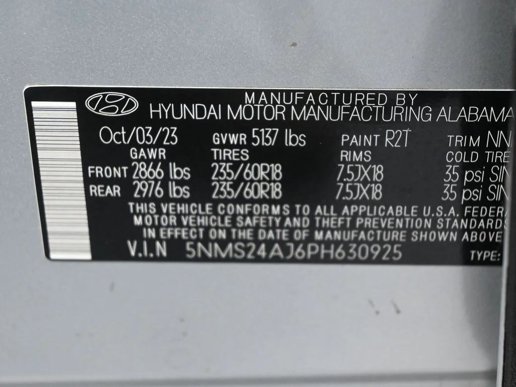 Used 2023 Shimmering Silver Pearl Hyundai SEL image 16