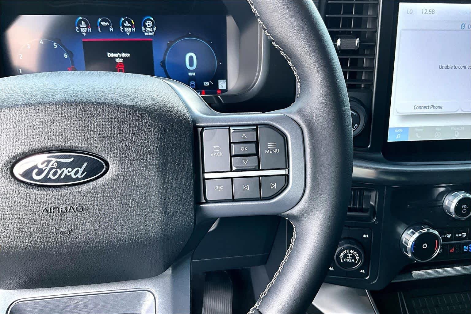 Used 2025 Iconic Silver Metallic Ford LARIAT image 25