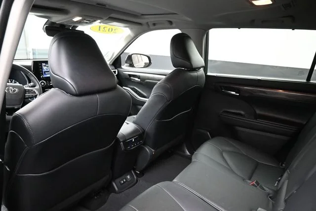 Used 2021 Gray Toyota Limited image 18