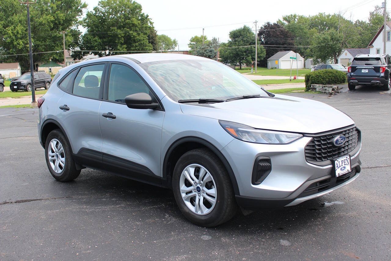 2023 Ford Escape Base - Photo 4