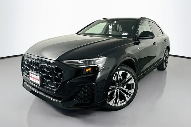 2026 Audi Q8 Premium Plus