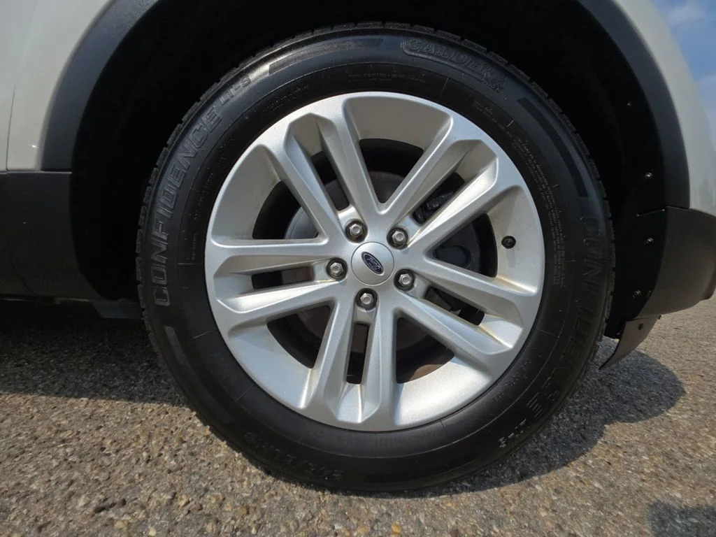 Used 2012 White Ford XLT image 28
