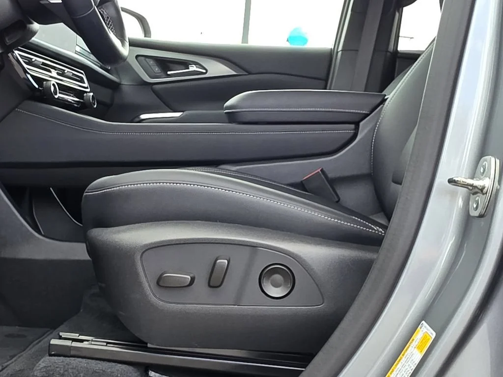 Used 2026 Sterling Gray Metallic Chevrolet LT image 24
