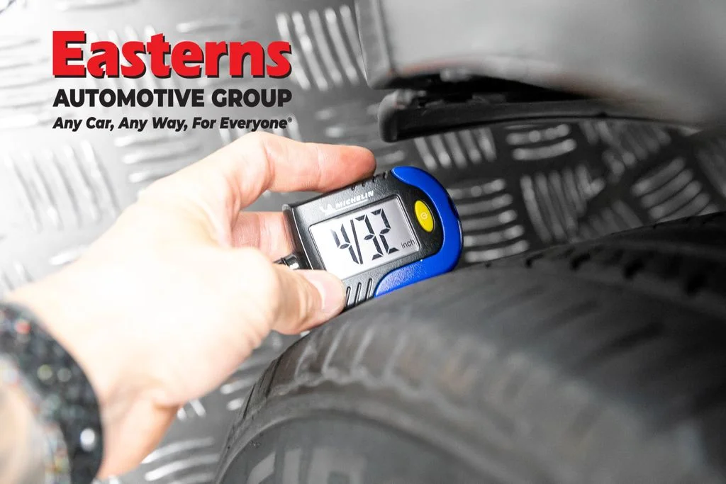 Used 2023 Gray Nissan S image 24